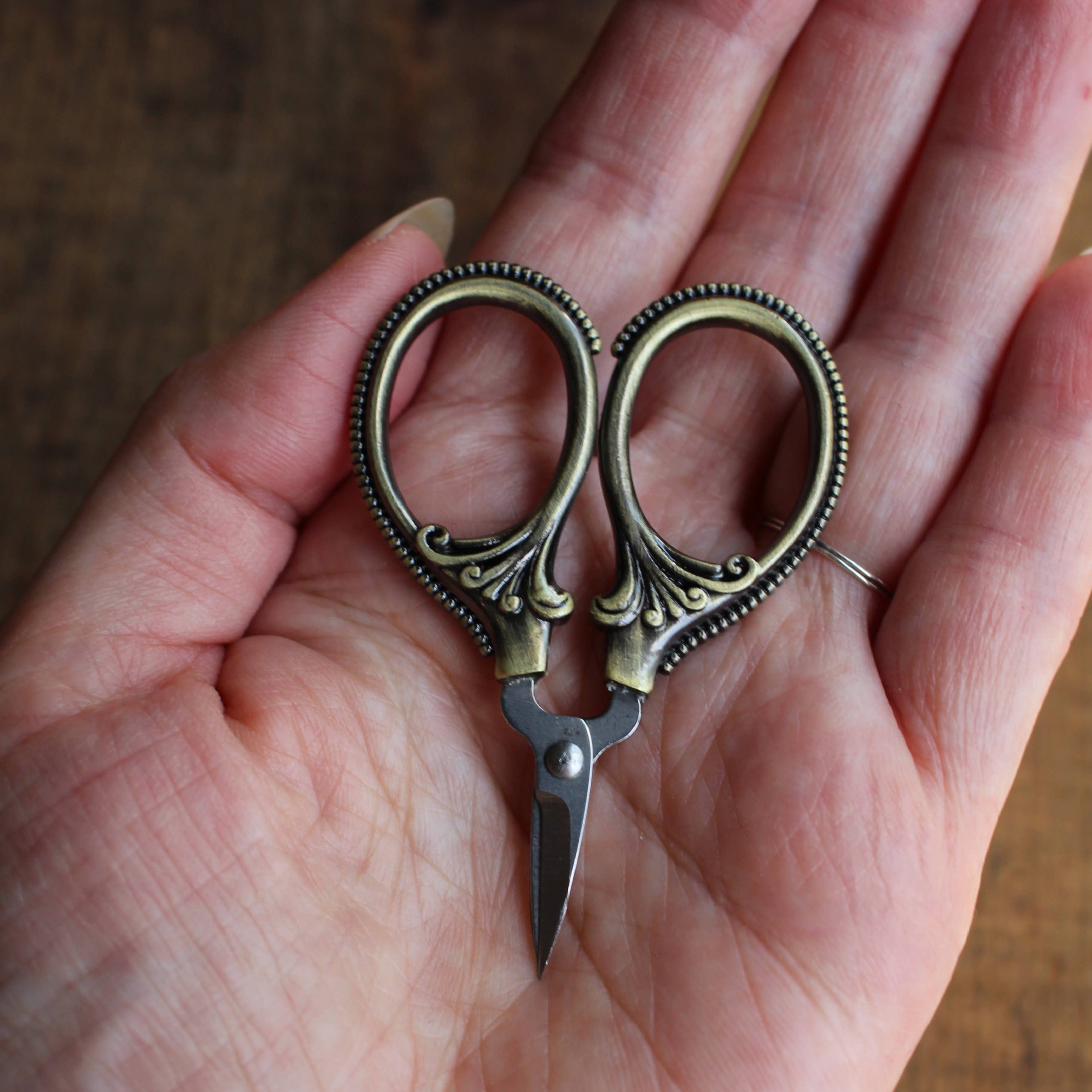 Mini Embroidery Scissors