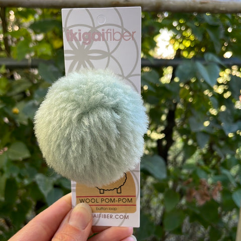 Large Wool Pom-Pom