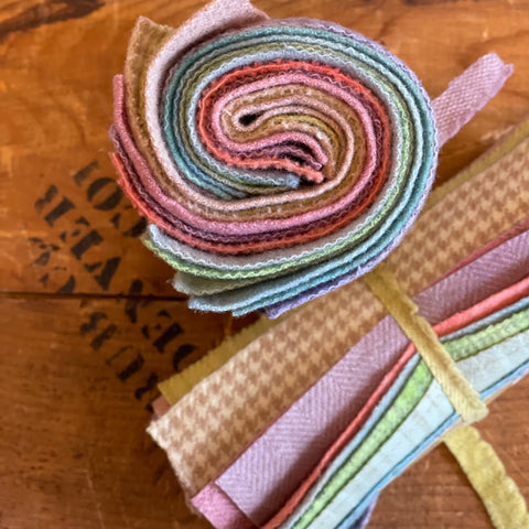 A 'Dozen' Textured Wool Bundle